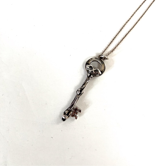 Handcrafted Silver Skeleton Key Pendant Necklace - Picture 2 of 3